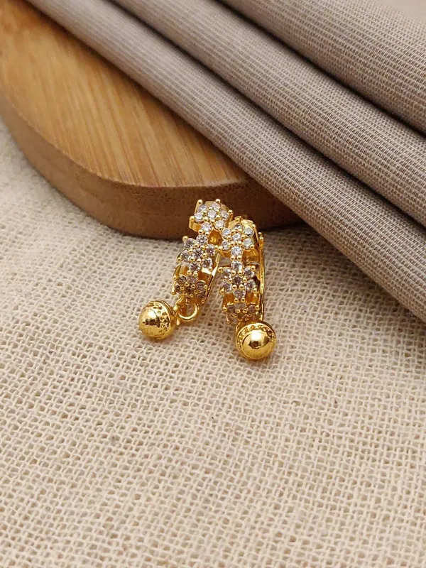 Dainty_Flowerline_Drop_Earrings