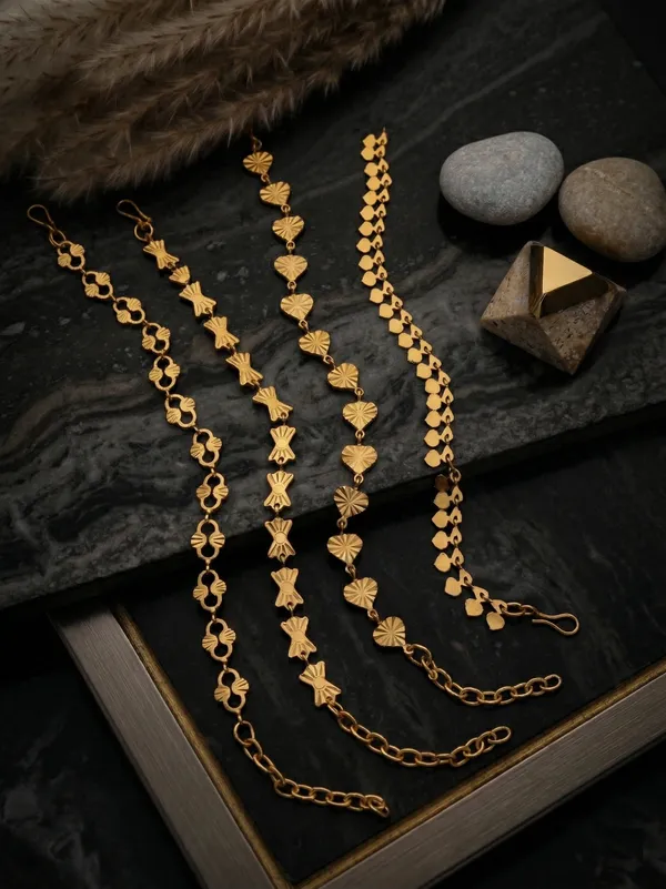 Elegant_Gold-Toned_Bracelet_Collection