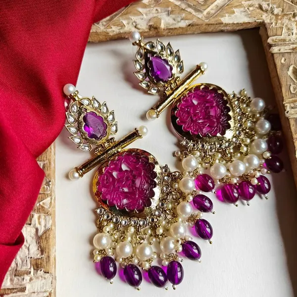 Elegant_Regal_Carved_Magenta_Beaded_&_Kundan_Crystal_Drop_Chandelier_Earrings