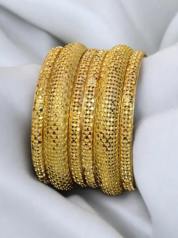 Elegant_Textured_Gold_Plated_Bangle_Set_–_Traditional_Design[2_Bangle_Set]