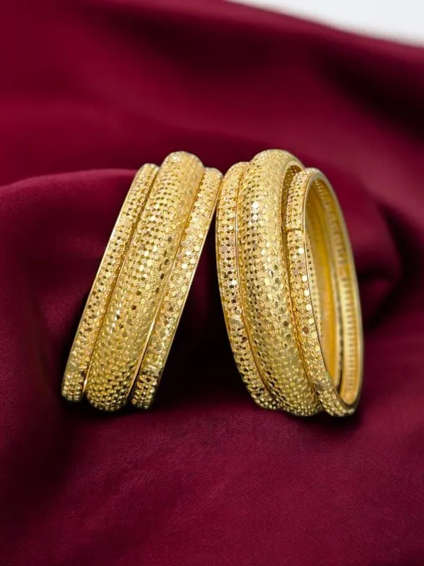 Elegant_Textured_Gold_Plated_Bangle_Set_–_Traditional_Design[2_Bangle_Set]