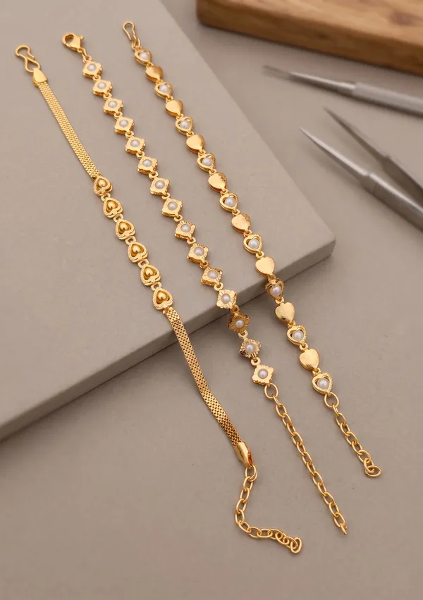 Gold_Plated_Heart_&_Floral_Bracelet_Combo_for_Women_&_Girls