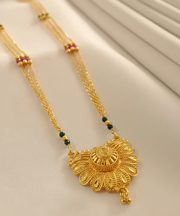 Gold_Plated_Long_Necklace_with_Floral_Filigree_Pendant