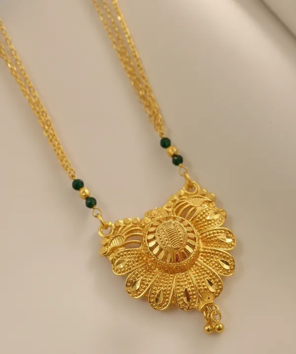 Gold_Plated_Long_Necklace_with_Floral_Filigree_Pendant