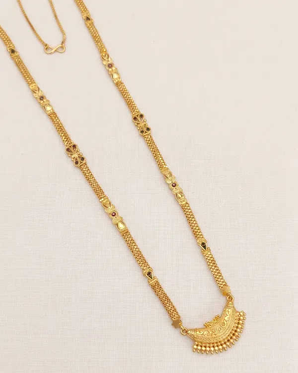 Gold-Plated_Long_Necklace_with_Semi-Circle_Floral_Pendant_for_Women