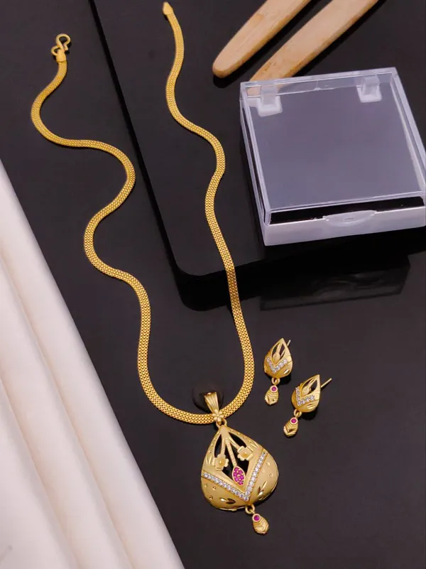 Gold-Plated_Teardrop_Pendant_Set_with_Abstract_Floral_Cutouts_&_AD_Sparkle