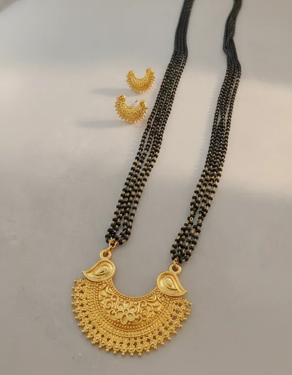 Gold-Plated_Traditional_Mangalsutra_Set_with_Chandbali_Pendant_&_Matching_Earrings
