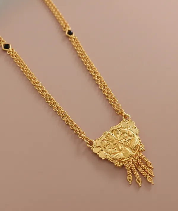 Gold-Plated_Traditional_Triple-Chain_NEcklace_with_Filigree_Pendant