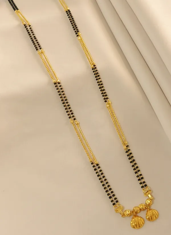 Gold_Traditional_Double-String_Mangalsutra_with_Textured_Vati_Pendant