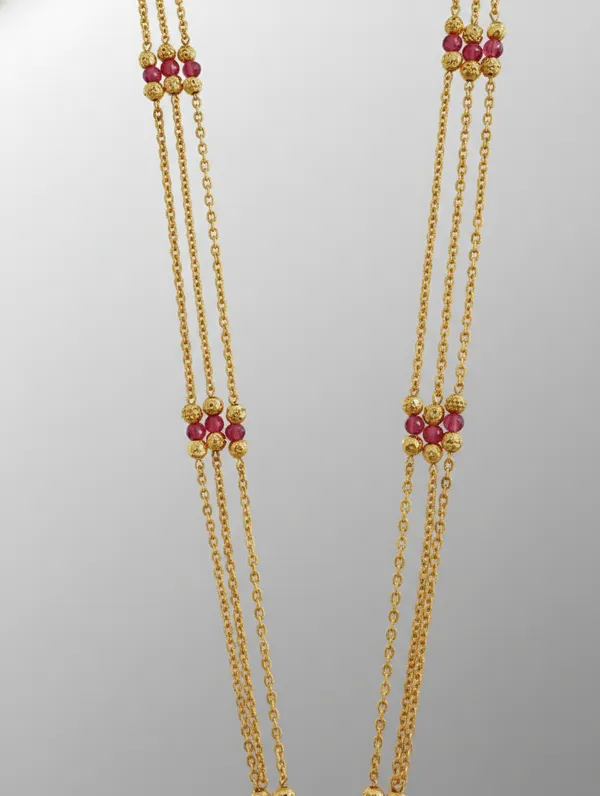 Gold_Triple-Strand_Necklace_with_Ruby_Accents