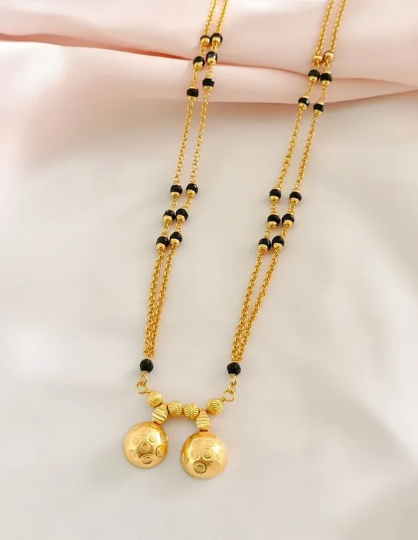 Dual-Tone_Gold_and_Black_Bead_Layered_Necklace