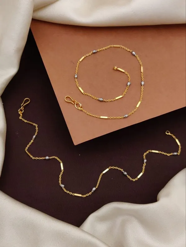 Kriya_dual_tone_Golden_Plated_Anklets_For_women