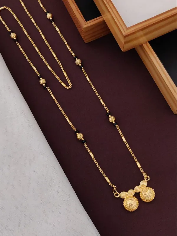 Long_Style_Gold_Chain_Mangalsutra_with_Black_Beads