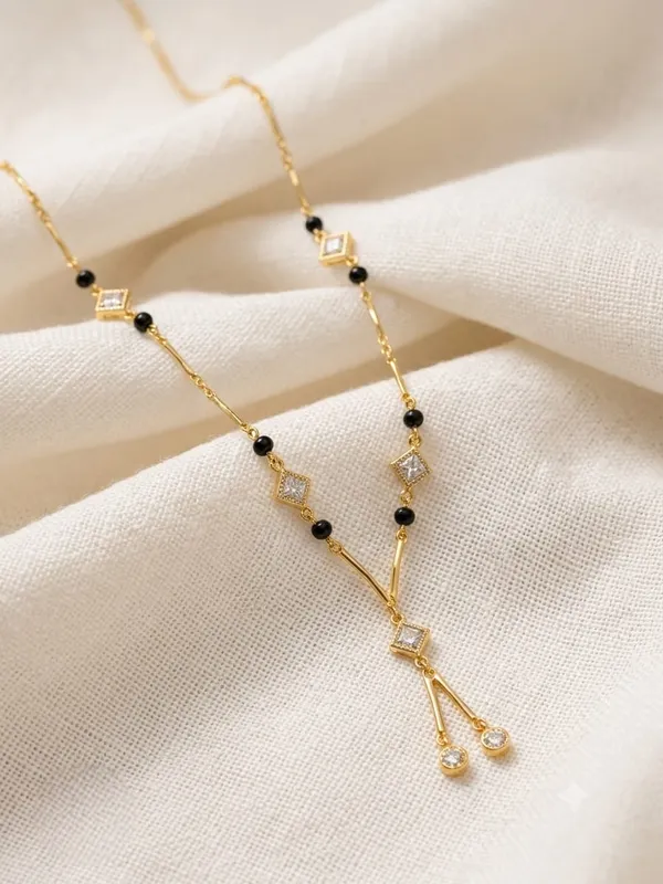 Modern_Gold_Mangalsutra_Necklace_with_Diamond_and_Black_Beads_|_Minimalist_Design