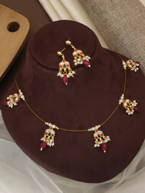 Royal_Polki_Kundan_&_Maroon_Pearl_Jewellery_Set