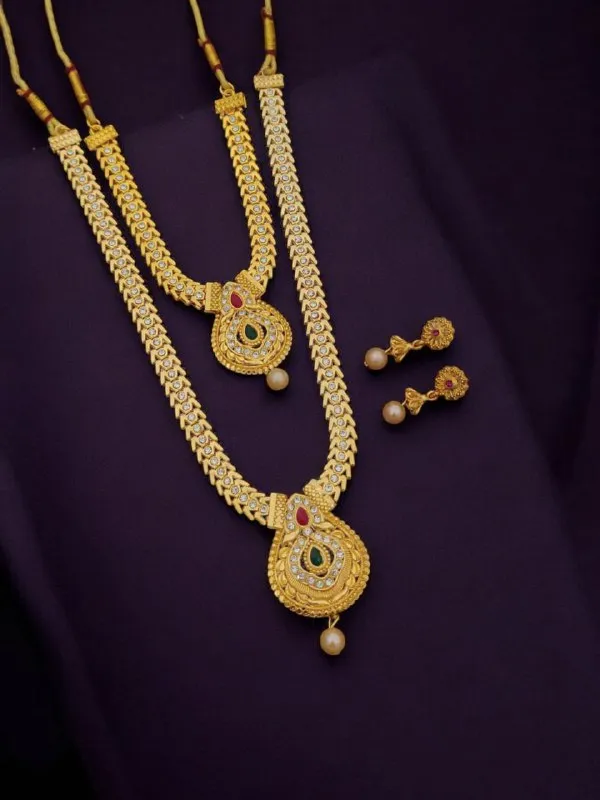 Sneha_Gold_Diamond_Necklace_For_women