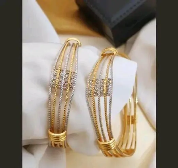 Sparkling_Gold_&_Silver_Diamond_Bangles_for_Modern_Elegance_and_Crafted_for_Sophistication