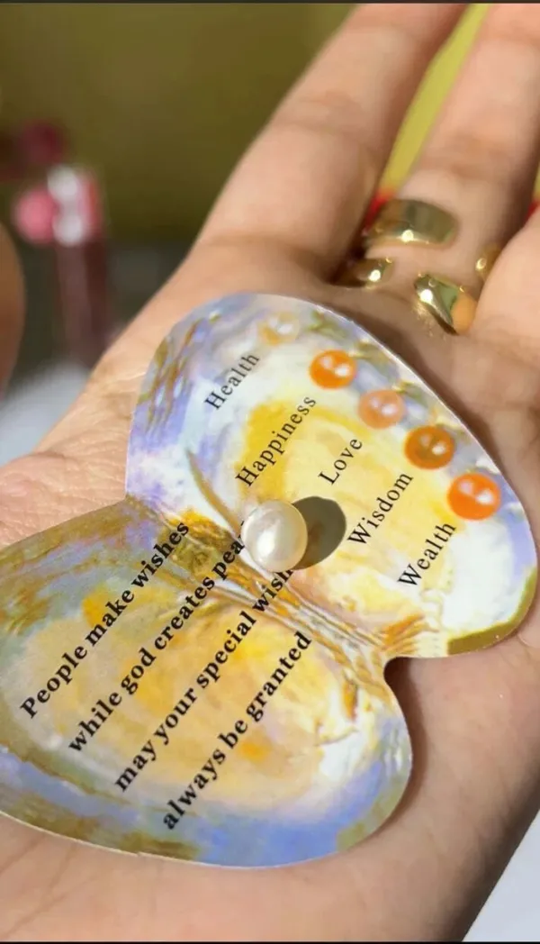 The_"Make_A_Wish"_Freshwater_Pearl_Necklace_Kit_–_Silver_Cage_Pendant_&_Real_Oyster_Gift_Box