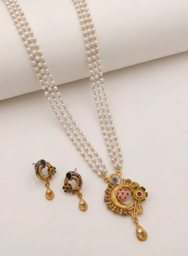 Three-Layered_Pearl_Mala_with_Antique_Gold_Floral_Pendant_&_Matching_Earrings