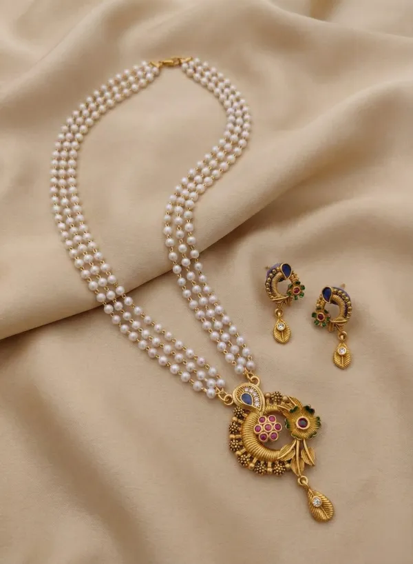 Three-Layered_Pearl_Mala_with_Antique_Gold_Floral_Pendant_&_Matching_Earrings