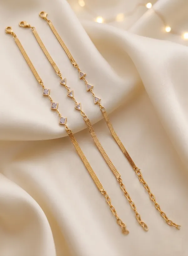 Timeless_Elegance:_Delicate_Gold_and_Diamond_Bracelet_Set