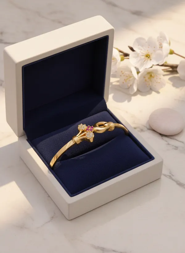 Traditional_Gold_Kada_with_Ruby_and_Diamond_Accents