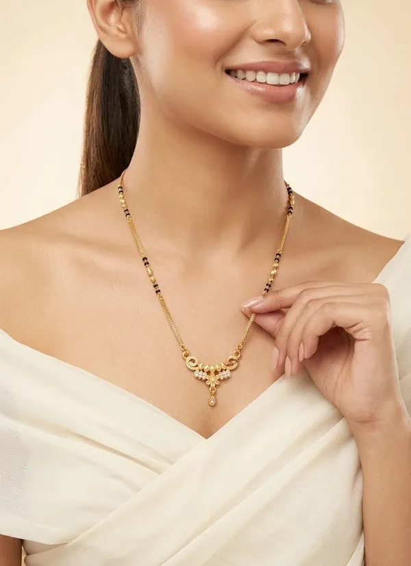 Traditional_Gold-Plated_Floral_Pendant_Mangalsutra_for_Women