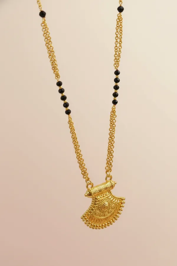 Traditional_Gold-Plated_Mangalsutra_with_Intricate_Filigree_Pendant