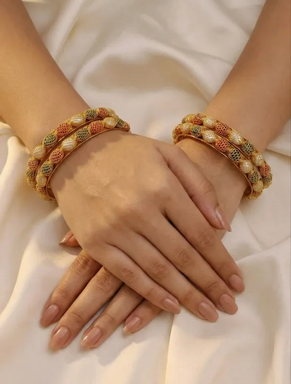 Traditional_Gold-Plated_Mesh_Bead_Bangles_–_Set_of_4_Bangles