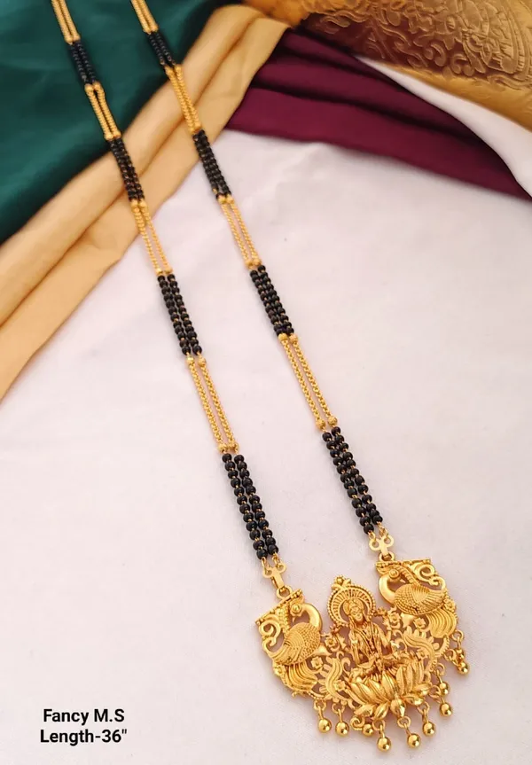 Traditional_Long_Chain_with_Lakshmi_&_Peacock_Temple_Design_Mangalsutra