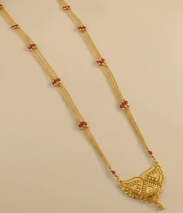 Traditional_Three-Strand_Gold_Mala_with_Intricate_Filigree_Pendant