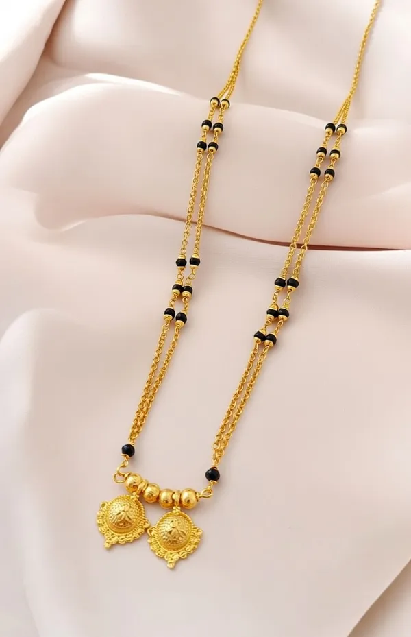 Traditional__Gold-Plated_Karimani_Bead_Necklace_with_Dual_Floral_Pendants