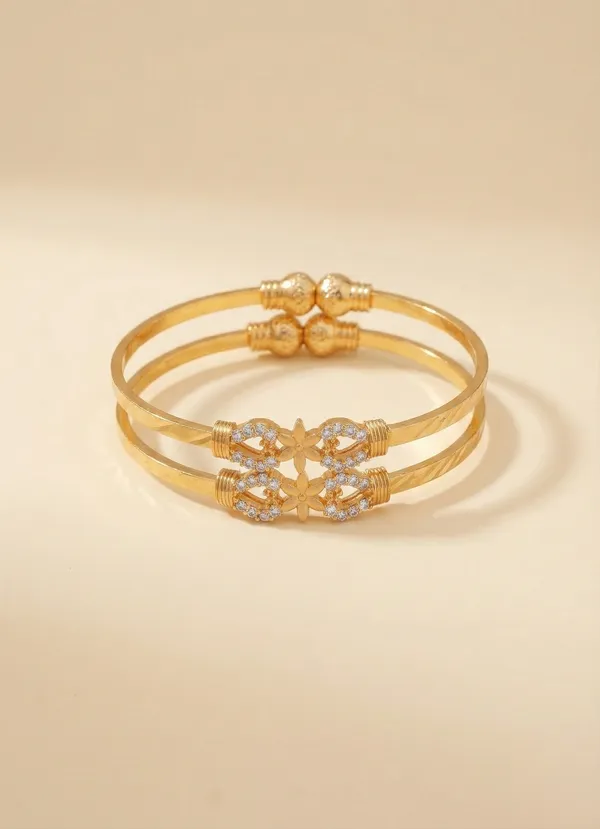 Dual-Tone_Floral_Accent_Gold-Plated_Bangle_Set