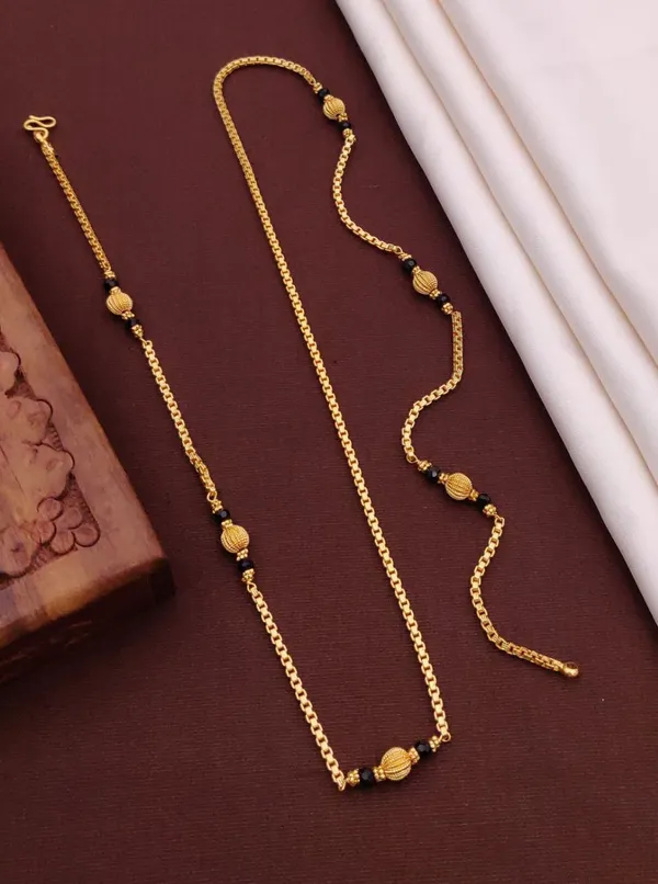 Elegant_Gold-Plated_Daily_Wear_Mangalsutra_Chain