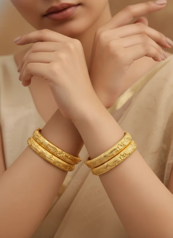 4-Piece_Traditional_Gold-Plated_Bangles_Set_for_Women