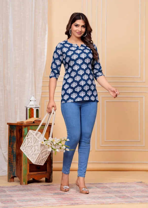 Blue_Casual_Regular_Sleeves_printed_Cotton_Top_For_Women