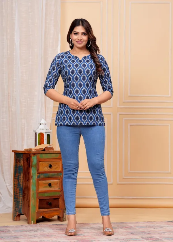 Blue_Casual_Regular_Sleeves_printed_Cotton_Top_For_Women