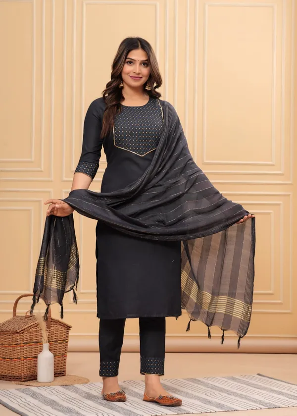 Gray_Rayon_Printed_Kurti,Pant_&_Dupatta_set_For_Women