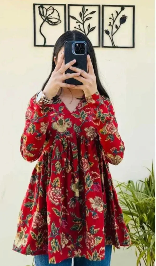 Women_Red_Floral_Printed_Long_Sleeve_Tunic_Top