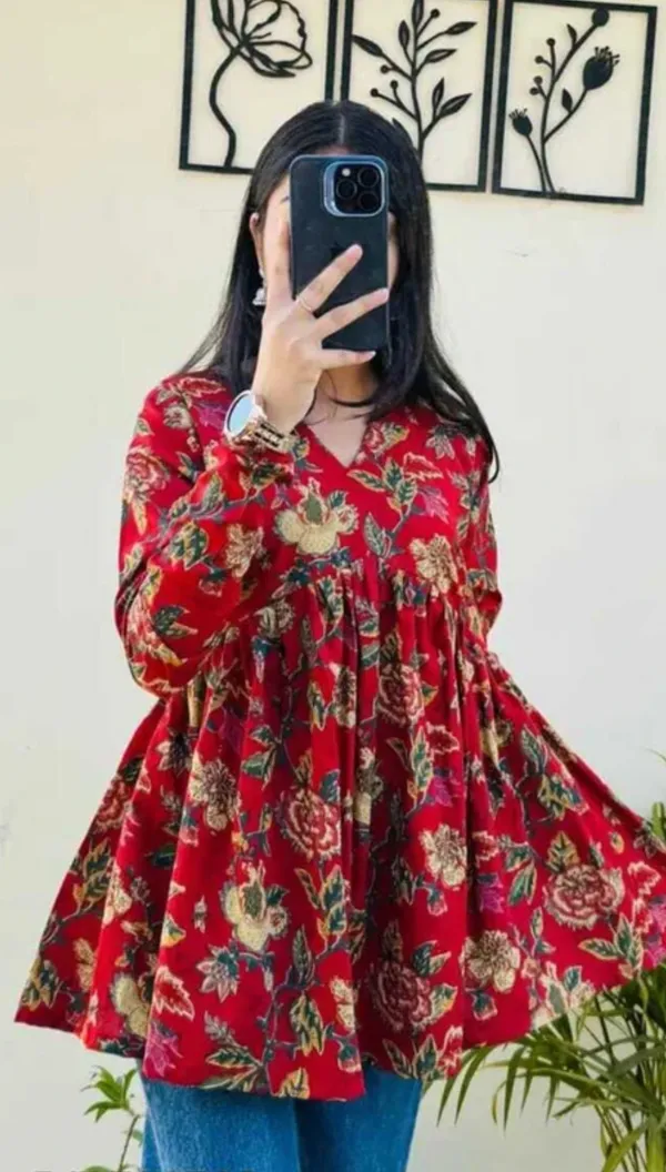 Women_Red_Floral_Printed_Long_Sleeve_Tunic_Top