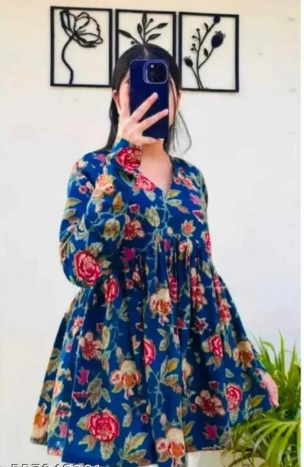 Women_Navy_Blue_Floral_Printed_Long_Sleeve_Tunic_Top