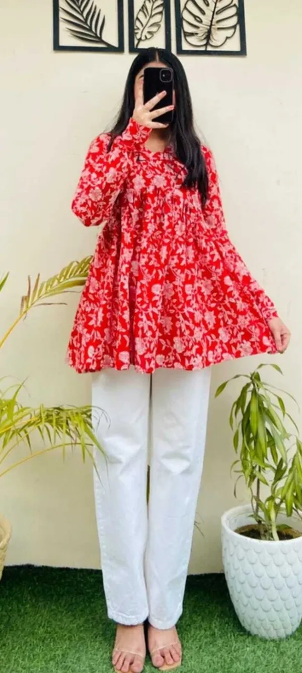 Women_Red_Floral_Printed_Long_Sleeve_Tunic_Top