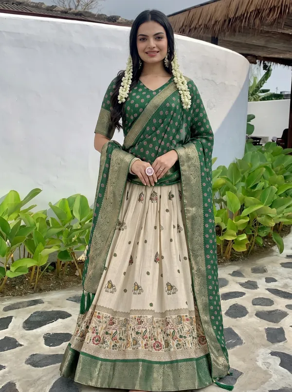 Green_With_Heavy_Lichi_Fabric_With_Jacquard_Border_Jari_Lining_With_Print