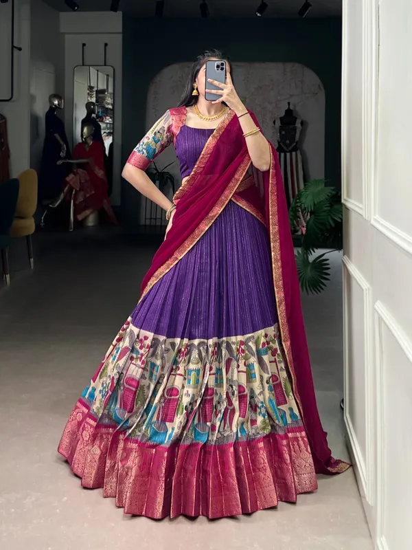 Perfectly_blended_Tussar_silk_lehenga_for_festive_season_to_charm_your_look