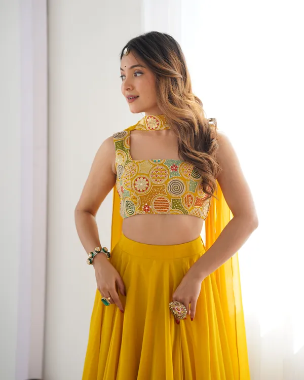 Yellow_Premium_&_Elegant_Georgette_Lehenga_Choli_For_Women