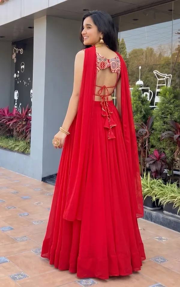 Pure_Soft_Fox_Georgette_Most_Trendy_Padding_Fabric_Fully_Flair_Lehenga,With_Duppta_Set