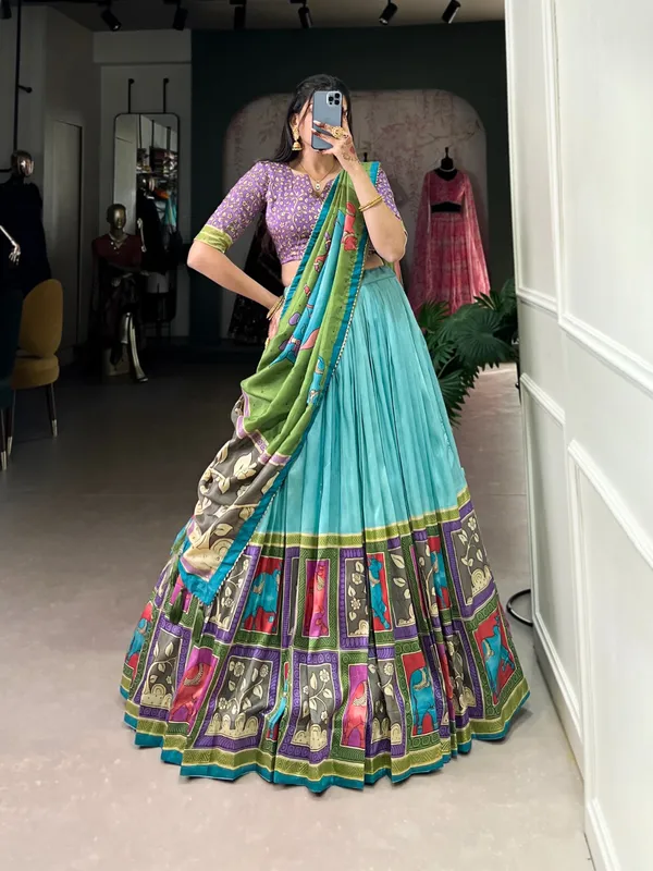 SGreen_color_tussar_silk_foil_print_lehenga_choli