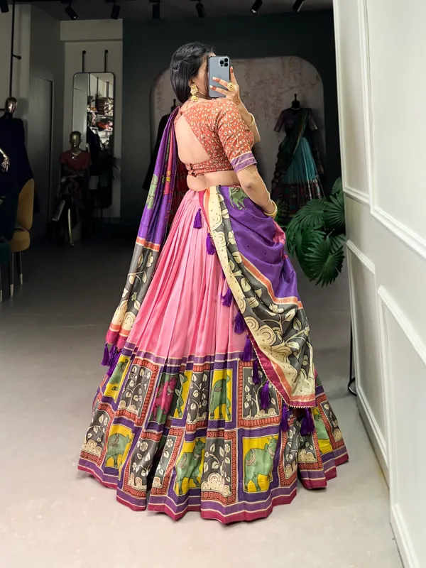 Peach_Premium_&_Elegant_Dola_Silk_Lehenga_Choli_For_Women