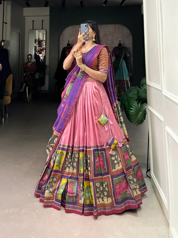 Peach_Premium_&_Elegant_Dola_Silk_Lehenga_Choli_For_Women