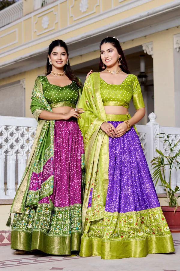 Blue_With_Heavy_Lichi_Fabric_With_Jacquard_Border_Jari_Lining_With_Print